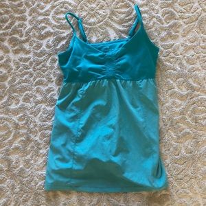 Athleta workout top! 💙